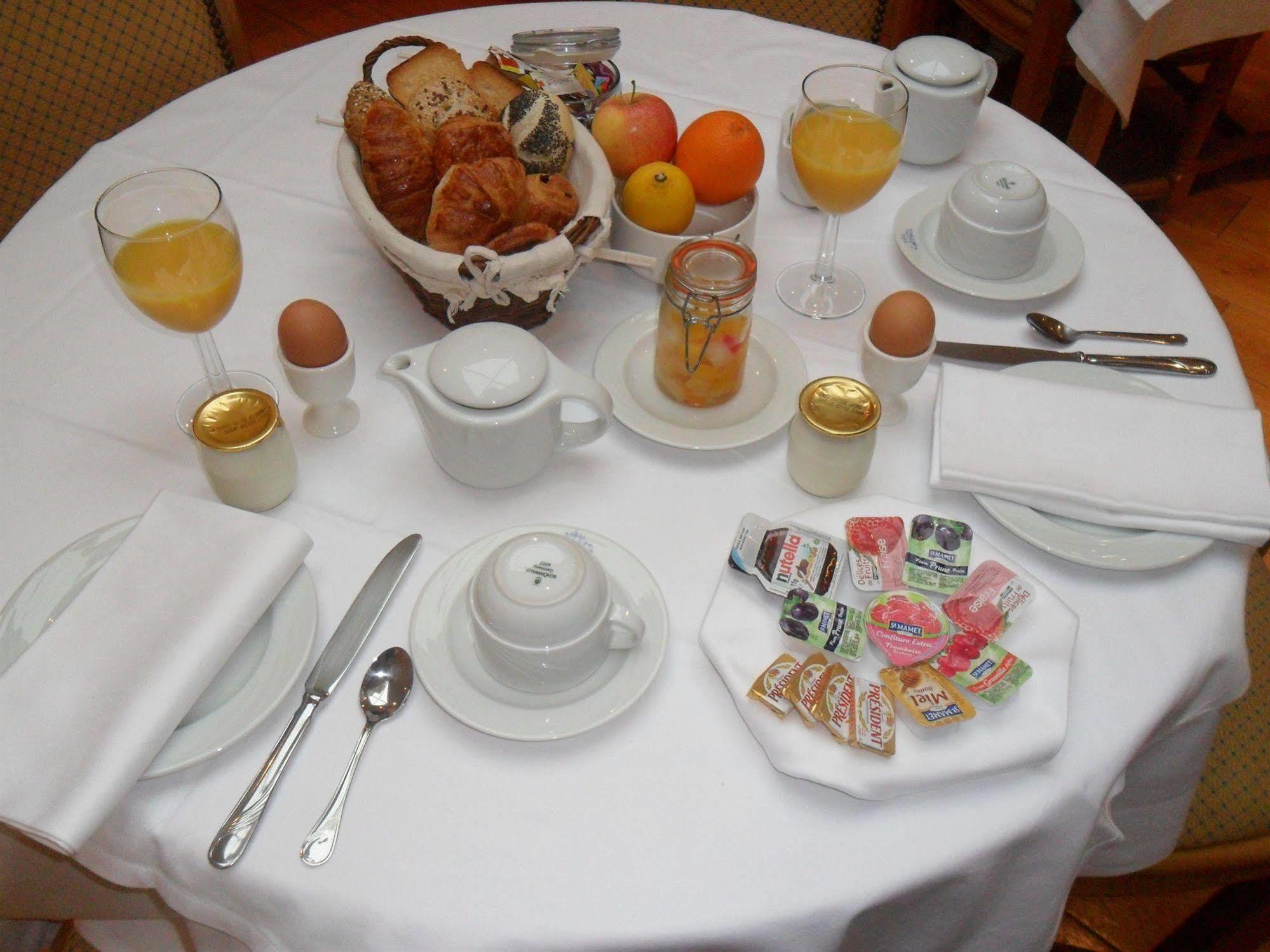 Maison Lutetia R Hotel 3*